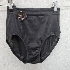 Bali Smoothing Ultra Light Brief Panties‎ 2 Pairs Size S Style DFMEB3 Black